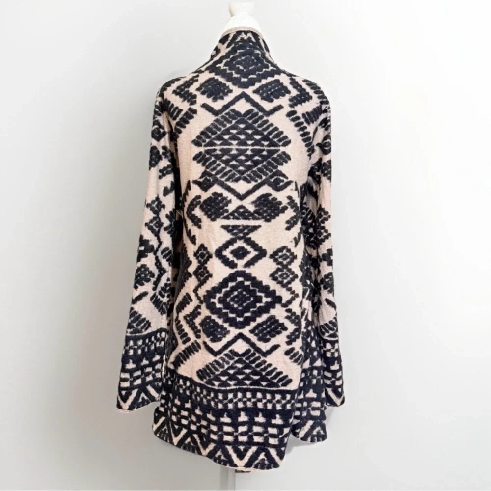 Lucky Brand Tribal Waterfall Cardigan | Grannycore Boho Knit | Neutral Layer - Picture 6 of 10